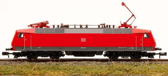 Fleischmann 7353 (N) – Mehrzweck-Elektrolok BR 120 der DB AG 