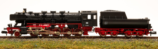 Fleischmann 7179 (N) – Schlepptender-Dampflok BR 50 der DB mit Wannentender 