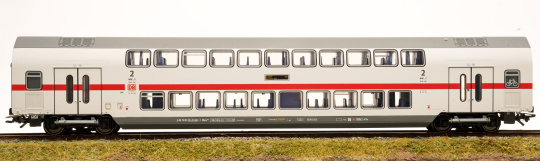 Märklin 43489 – 2. Klasse IC2 Doppelstock-Mittelwagen DBpza 687.2 der DB AG, mit Innenbeleuchtung 