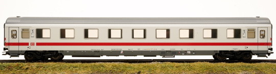 Märklin 43751 – 1. Klasse IC-Abteilwagen Avmz 108.1, der DB AG, Innenbeleuchtung 