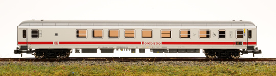 Fleischmann 861604 (N) – 1. Klasse/ IC/EC-BordBistro-Wagen Arkimmbz 288.4 der DB AG 