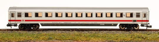 Fleischmann 861304 (N) – 2. Klasse IC/EC Abteilwagen Bvmmsz 187.6 der DB AG 
