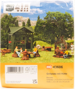 Vollmer 43606 (1:87) – Grillplatz mit Hütte, Bausatz 