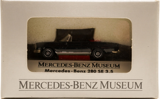 Brekina  (1:87) – Mercedes-Benz 280 SE 3,5 Mercedes-Benz-Museum 