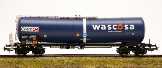 Piko 58993 – Knickkesselwagen Zans -ChemOil/Wascosa- der SBB 
