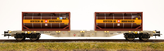 Roco 77346.A (AC) – Containerwagen Sgnss -Bertschi- der SBB 