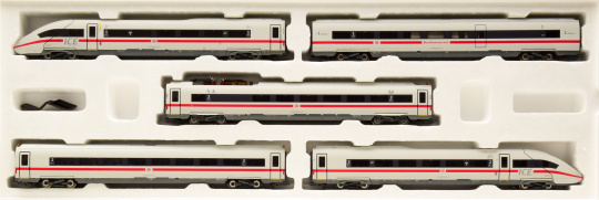 Märklin 39714 – Triebzug BR 412/812 ICE 4 der DB AG, digital (mfx+/DCC) & Sound & Innenbeleuchtung 