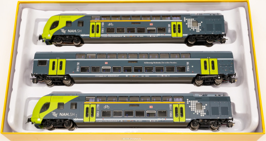 Brawa 44585 (AC) – 3-teiliges Doppelstock-Triebzug TWINDEXX VARIO -NAH.SH-  der DB AG 
