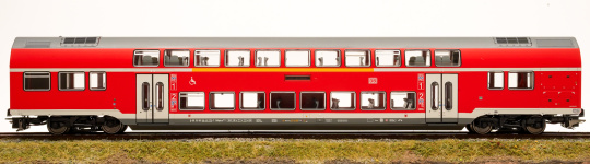 Brawa 44544 (AC) – 1./2. Klasse Doppelstock-Mittelwagen TWINDEXX VARIO der DB AG-Bahnland Bayern- der DB AG 