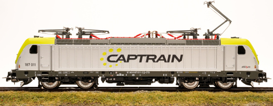 Piko 71328 (AC) – Elektrolok BR 187 Traxx der Captrain, digital (mfx/MM/DCC/Sx) & Sound 