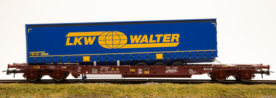 Roco 76221 – Taschenwagen Sdgmns 33 -LKW WALTER-  der Ahaus-Alstätter Eisenbahn AG (AAE), 