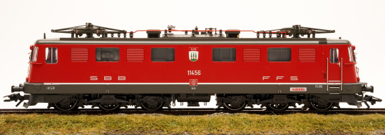 Märklin 39363 – Elektrolok Serie Ae 6/6 -Olten- der SBB, digital (mfx+/MM) & Sound & limitiert 