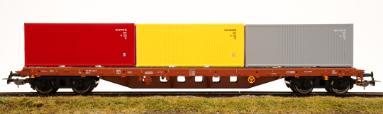 Piko 24539 (AC) – Containertragwagen Rs der SCNB, beladen mit drei Containern 