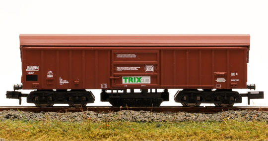 Minitrix 15220 – Reinigungswagen Taes 890 der DB, 10 Jahre Club-Mitgliedschaft 