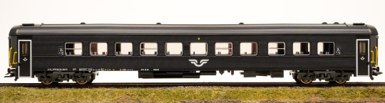 Roco 64299 – 2.Klasse Großraumwagen B7F der SJ 