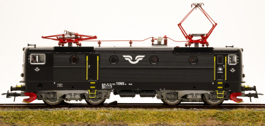 Roco 78452 (AC) – Elektrolok Reihe Rc3 der SJ, digital (MM/DCC) & Sound 