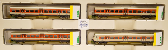 Minitrix 15846 – 4-teiliges S-Bahn-Wagenset der DB 