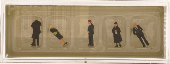 Preiser 79195 (N) – Trauernde 