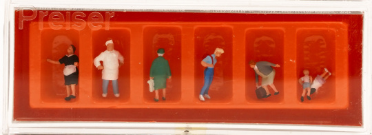 Preiser 79097 (N) – Bäcker Krause mit Kunden 