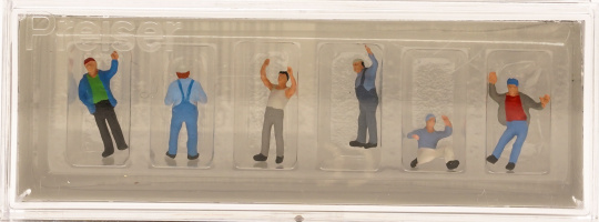 Preiser 79036 (N) – Lkw-Fahrer stehend 