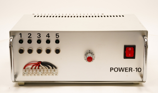 Softlok – Power-10 Booster / Leistungsverstärker mit 10A (MM/DCC) 