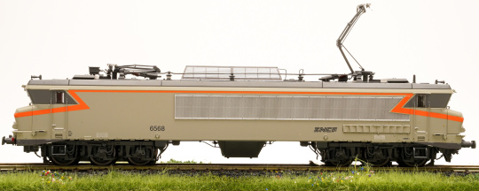 LS Models 10833S (AC) – Elektrolok CC 6574 der SNCF,digital (mfx/MM/DCC) & Sound  