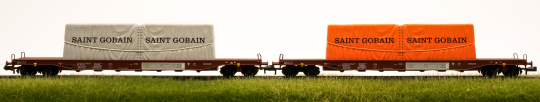 MW Modell N-CH-415a / LS Models – 2-teiliges Glas-Transportwagen -SAINT GOBAIN- der SBB 