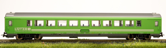 Piko 72203 – 2.Klasse Personenwagen Bpmz 294.4 der Lütze Transportation 