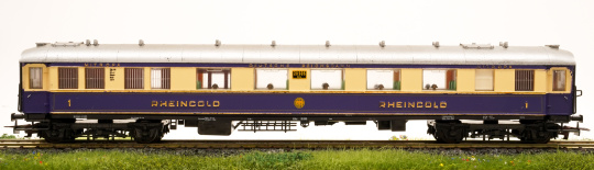 Liliput 822 – 1.Klasse Salonwagen mit Küche Rheingold SB4ü der DRG 