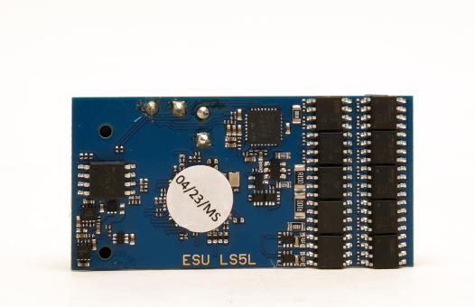 ESU 58315 – LokSound V5 L DCC/MM/SX/M4 -Leerdecoder-, Stiftleiste mit Adapter, Retail, Spurweite: 0 