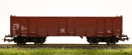 Piko 98546 – Hochbordwagen Eas 107.4 der CZ, mit authentischer Echtkohlebeladung 