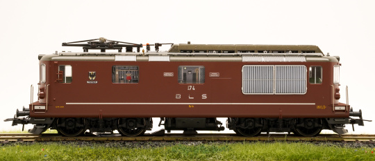 Roco 79819 (AC) – Elektrolokomotive Reihe Re 4/4 der BLS, digital (MM/DCC) & Sound  