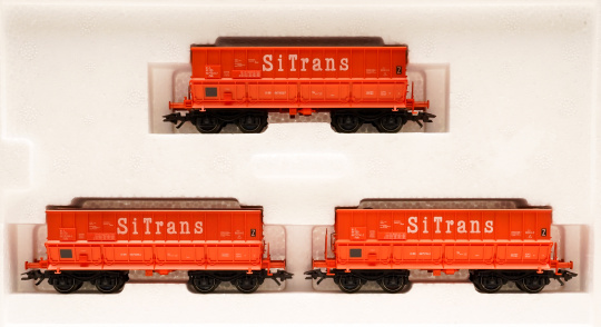 Märklin 48448 – 3-teiliges Erz-Transportwagen-Set Falls der SNCB & Erzgestein (Kunststoff-Einsatz) & leicht gealtert 