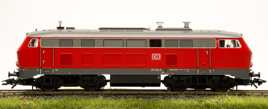 Märklin 39272 – Diesellok BR 217 der DB AG, digital (mfx+/MM/DCC) & Sound 