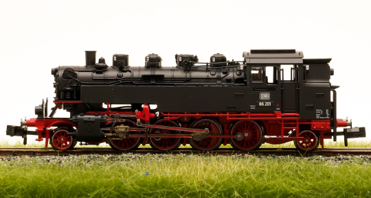 Fleischmann 7170008 (N) – Tender-Dampflok BR 086 der DB, digital (DCC/MM) & Sound 