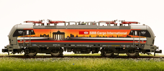 Fleischmann 7560074 (N) – Mehrzweck-Elektrolok BR 193 Vectron der SBB Cargo International, digital (DCC) & Sound 
