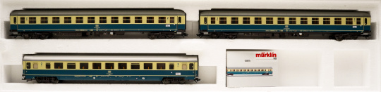 Märklin 43306 – 3-teiliges IC-Schnellzugwagen-Set -IC 690 Hohenstaufen- der DB 