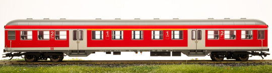 Märklin 43811 – 1./2. Klasse Nahverkehrswagen ABn 417.1 der DB AG 