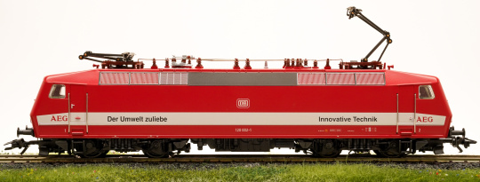 Märklin 3754 – Mehrzweck-Elektrolok BR 120 -AEG Der Umwelt zuliebe- der DB, digital (MM/DCC) & Sound 