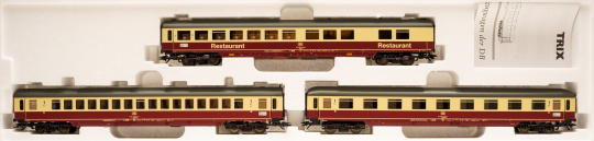 Trix 23480 – 3-teiliges InterCity-Schnellzugwagen-Set -511 van Beethoven- der DB 