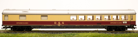 Trix 23477-04 – TEE-Speisewagen Wrümh 132 -Roland- der DB 