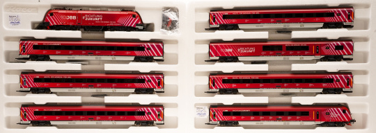 Roco 5520002 (AC) – 8-teiliges Zugset -100 Jahre ÖBB- mit Elektrolok Reihe 1116 der ÖBB, digital (DCC/MM) & Sound 