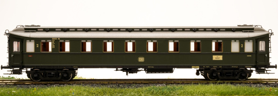 Brawa 2448 (AC) – 2. Klasse D-Zugwagen der DB 