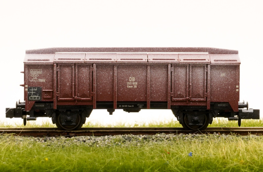 Minitrix 15194-30 – Klappdeckelwagen Kmm 36 der DB, mit authentischer Alterung 