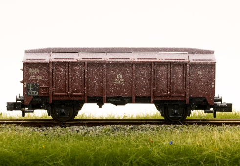 Minitrix 15194-26 – Klappdeckelwagen Kmm 36 der DB, mit authentischer Alterung 