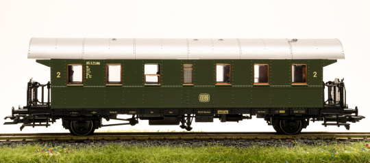 Roco 44201 (AC) – 2. Klasse Donnerbüchse der DB 