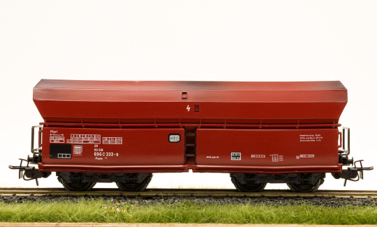 Märklin 4624 – Selbstentladewagen Fads 176 der DB 