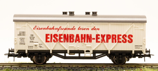 Roco (AC) – Gedeckter Güterwagen Tko02 -Eisenbahn-Express- der DB 