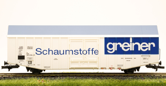 Liliput L235808 – Gedeckter Güterwagen Hbks  der DB 