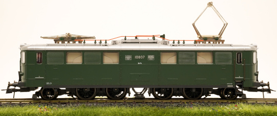 Roco 69530 (AC) – Elektrolok BR Ae 4/6 der SBB, digital (MM)  
